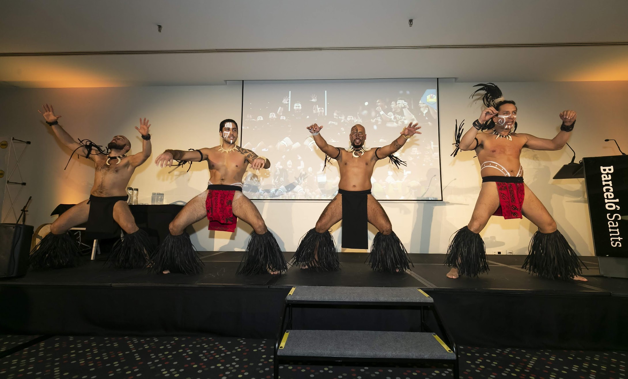 Danza maorí para Arag