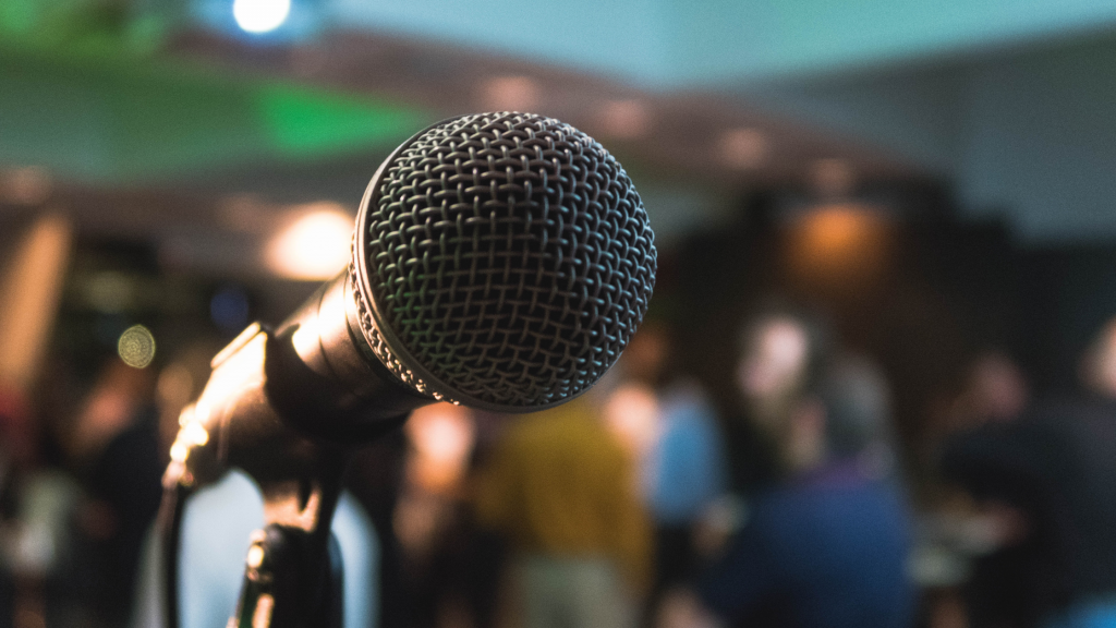 Cómo elegir el mejor conferenciante para tu evento