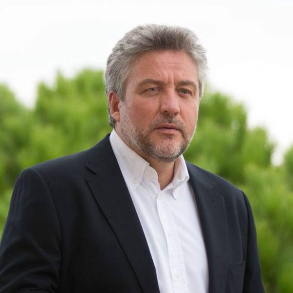 Contratar Álex Rovira