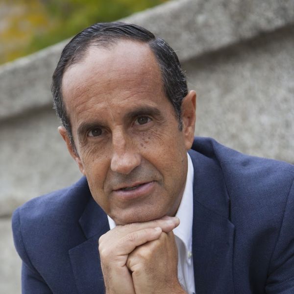 Contratar Luis Galindo