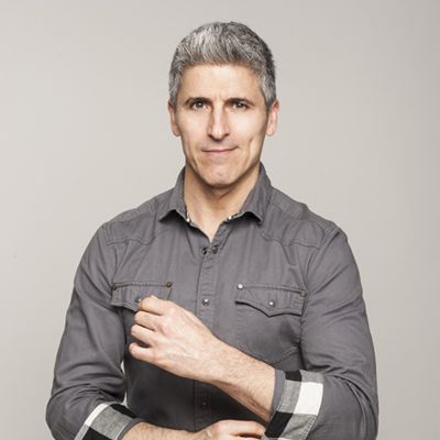 contratar Juan Aroca