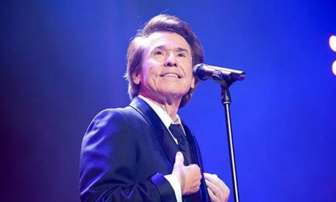Contratar Tributo Raphael
