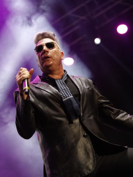 Contratar tributo a Loquillo y Los Trogloditas