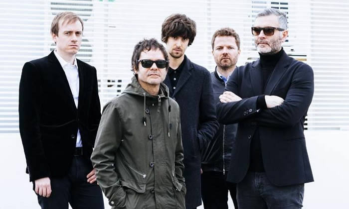 Contratar La Habitación Roja