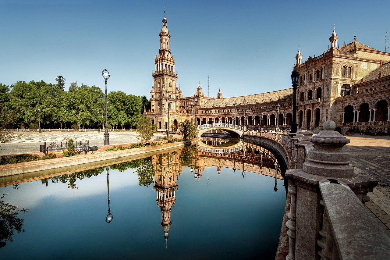 contratar grupos musicales en sevilla